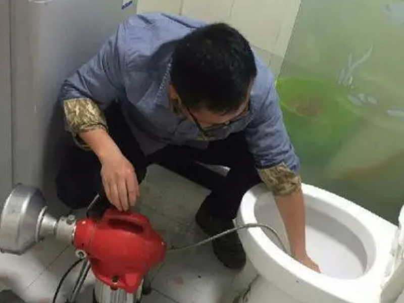 和平区电台路疏通下水道、下水管维修改造、做独立下水