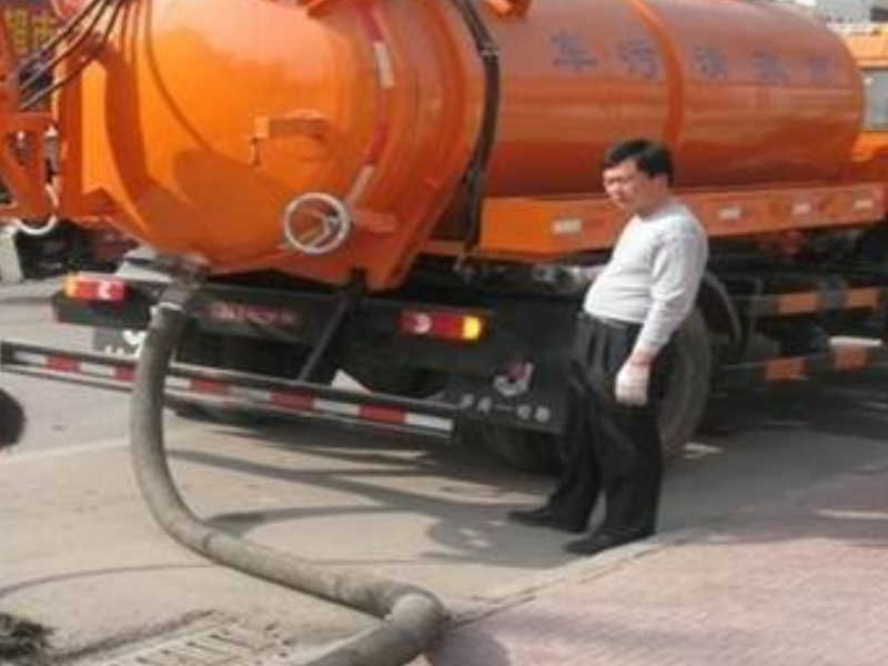 和平体育馆街管道疏通改道除尿碱水管龙头马桶电路维修