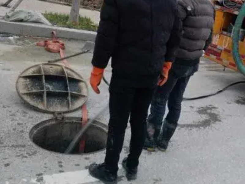 和平山西路专业维修厨卫往楼下漏水 换老化铸铁管