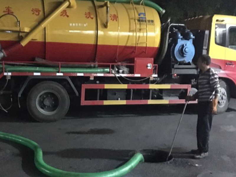 和平里厕所改造6592水管2938维修水龙头安装阀门更换马桶水箱
